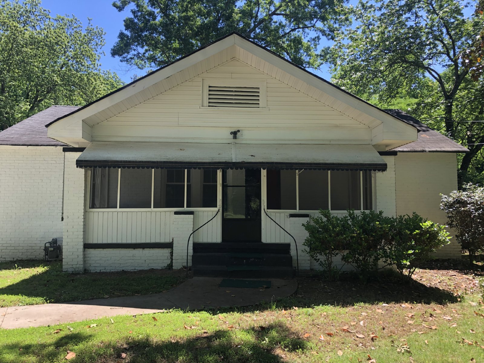 1496 Dodson Dr SW